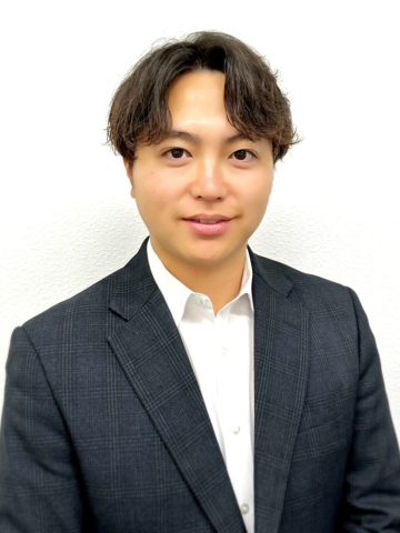 【代表取締役専務】
